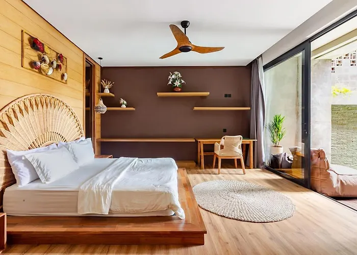 Niven Villa *